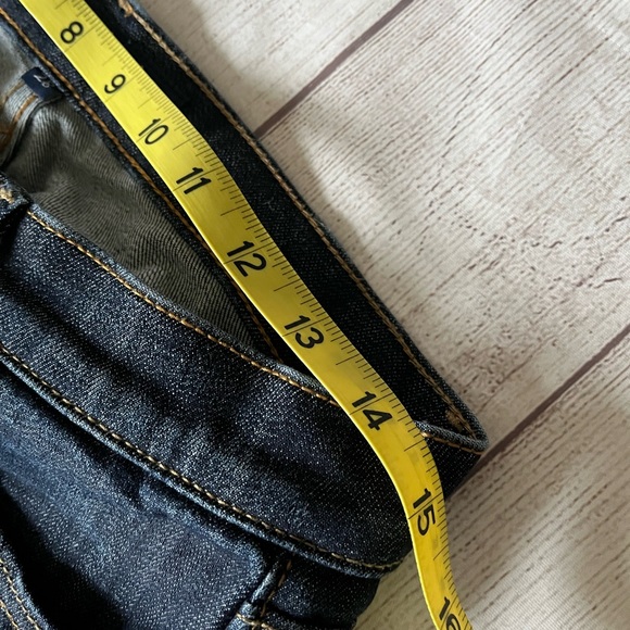 Driftwood Sundance embroidered blue jeans sz 28 - Picture 10 of 10